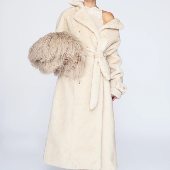 Ducie Thalia Cream Faux Fur Coat